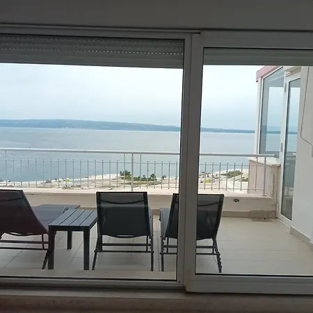 Maia'S Beach Apartment Split Exterior photo